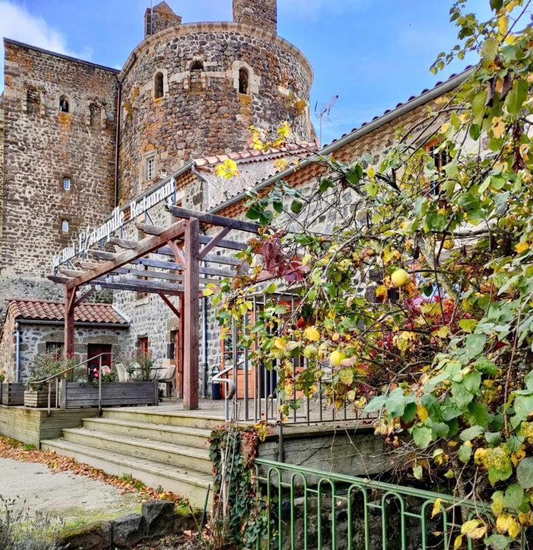 ホテル L'Estampille Saint-Vidal エクステリア 写真
